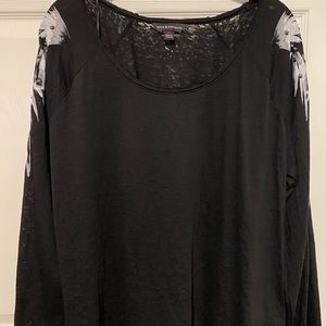 Rock and republic black shirt in 1x